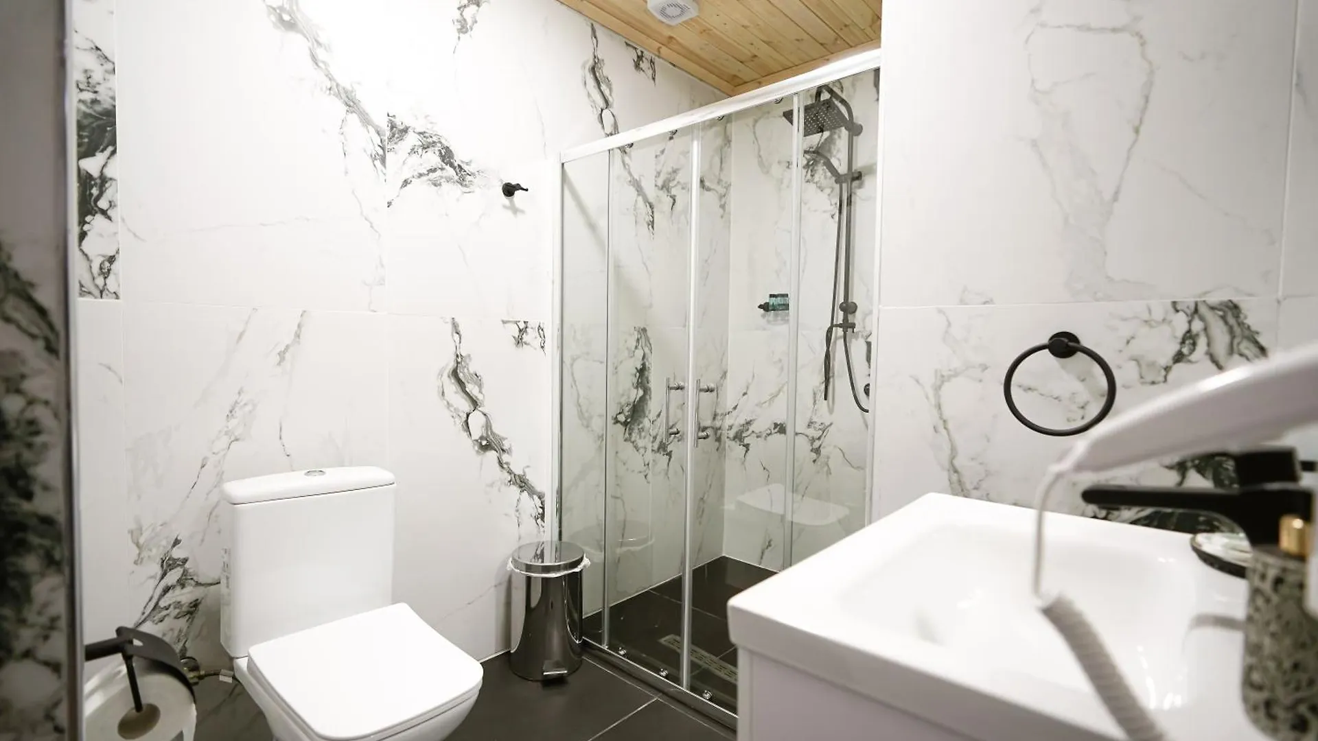 Ora Apartments Gjirokastër